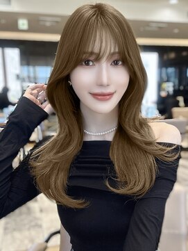 エインアンリー 明治神宮前(AIN.ANLY.) レイヤーミディアムくびれロングラベンダーピンクベージュ