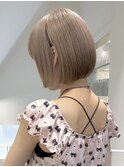 ミルクティーベージュ/ミニボブ/ハイトーン/デザインカラー