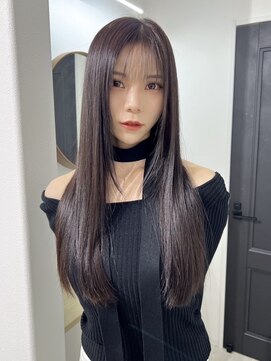 ビビバイベル(BiVi by BHEL) 桑名ロングレイヤーカットハッシュカット透明感カラー重めロング