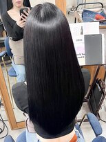 シア(sia)&nbsp;髪質改善トリートメントストレートレイヤーカット前髪艶髪心斎橋