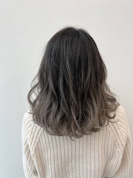 シエスタ バイ アンブルリュクス(siesta by amble luxe) グレーベージュグラデーション