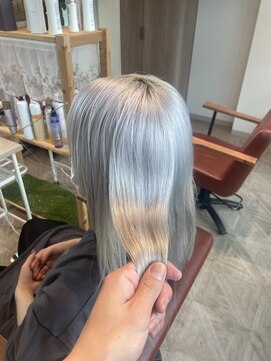 ヘアラボ(HAIR LABO) ハイトーンメタリックシルバー