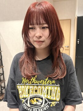 コンフィー(comfy) 【mimura】レイヤーカット　ロングウルフ　レッドカラー　草加