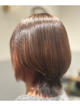 【さりげないおしゃれ】人気No.1のイヤリングカラー