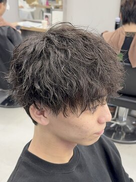 アイトーキョー 渋谷(AI TOKYO) ツイストシャドウパーマ×ラウンドマッシュ