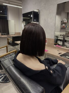 モク 上野(mok) コンパクトボブ