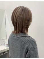 アイトーキョーエス 渋谷(AI TOKYO S)&nbsp;丸みショートボブハッシュカット顔まわりレイヤークラゲウルフ