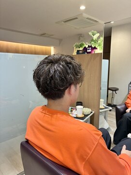 エル バイ ファースト(L by first) 【L by first】ツイストスパイラルパーマ　10代/20代/30代/40代