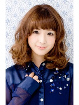 アース オーセンティック 長崎浜町店(EARTH Authentic) 『Sweet My ベストヘア』2013年春号掲載・リラックスカール