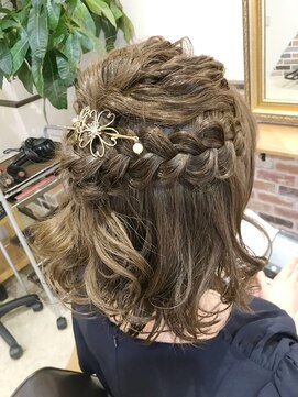 ティグルフォーヘア(TIGRE for hair) ハーフアップ×編み込み