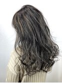 アッシュグレージュロング