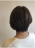【大人スタイル】前下がりショート