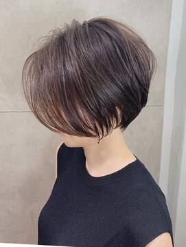 アヴァロン(AVALON) 【mag  ginza】立体感くびれショートボブ×ハイライトカラー