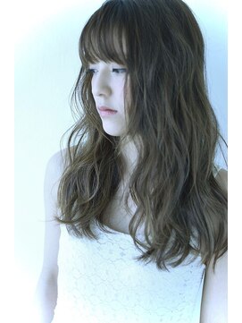 ロミー 本厚木(ROMMY.) ゆるふわ愛されセミロング / ロミー本厚木