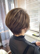 アンビエンテ(ambiente)&nbsp;イルミナカラー　ショート　【坂根】