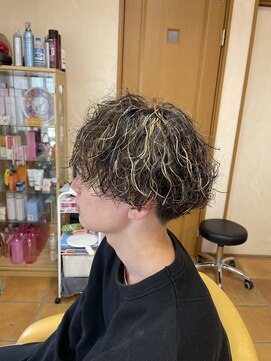 ククオブヘアー(KUKU of Hair) スパイラルパーマ