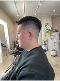 黒髪ベリーショート