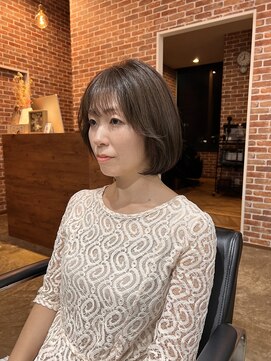 ヴィップルーム(viproom) マッシュショート/アッシュカラー/ツヤ髪スタイル/黒髪スタイル