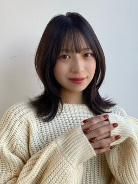 ディオ アンド ルーチェ アット(Dio&Luce at.) 鎖骨ミディレイヤーカット