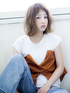 ジェニーバイメノン(JENNIE by Menon) 外ハネボブ　ウェットヘア　前髪　こなれミディ