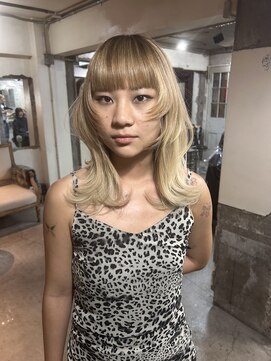 ロイジー(roijir) 【表参道 roijir】レイヤーカット×顔まわりレイヤー