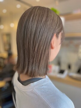 イギー(Iggy) 【SAKI】ミルクティーカラー