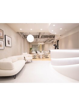 [カラ-+カット+マイクロバブルケア\5500]関西で大人気の綺麗になれる魔法のサロンで価格以上の価値を貴方に