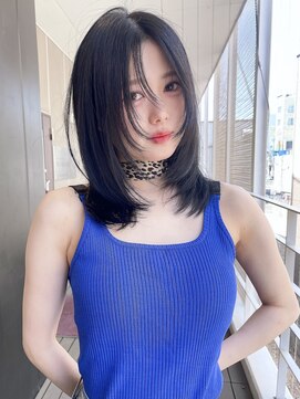 シオ ヘアー デザイン(Sio. hair design) レイヤーカット×ブルーブラック