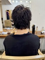 ファルベ(Farbe) スパイキーショートブルーブラックフェザーパーマサーフカール