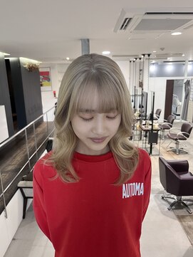 ヨルプラスディ(yoru+D) ホワイトブロンド