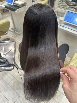ビス ヘア アンド ビューティー 西新井店(Vis Hair＆Beauty) 20代30代40代髪質改善トリートメント艶感ストレート透明感ロング