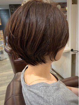 骨格・髪質・くせに合わせてカットし似合わせスタイルをご提案！乾かすだけで手ぐしで決まるstyleに◎