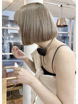 ヴィジョン(VISION) ミルクティーベージュ