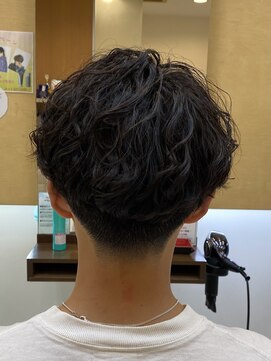 マキシム ナカイ(MAXIM NAKAI) メンズツイストスパイラルパーマ刈り上げツーブロック