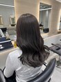 ヘアスペース リズム グリーン(Hair space Rizm green)&nbsp;透明感あるアッシュベージュ