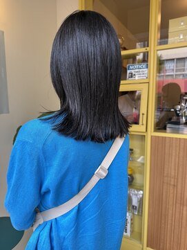 ヒントステーション(HINTSTATION) 〈浅草 半個室〉肩はねボブマットグレージュ