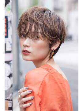 エイミー(Aimee) Aimee お洒落ショート×フレンチベージュ