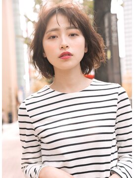 リリーオブザベイス(Lily of the Vase) 抜け感☆ショートボブ