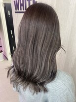 アンダーバー(UNDRvr)&nbsp;グレージュハイライト