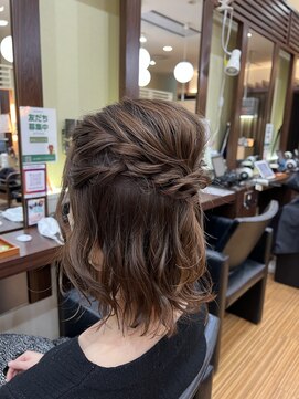 アローズ ステラプレイス店(HELLO'S) ミディアム×ハーフアップ