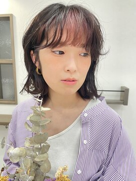 ハナ ビューティーヘアー(hana.) ピンク前髪インナー