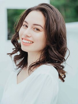 フェティッシュ(fetish) エレガントなデジタルパーマ