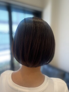 ラバーゼ(La'Base) グラデーションボブ