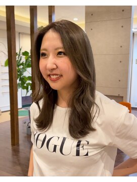 マノ ア ファト(mano a fato by design hair) 透明感グレージュ