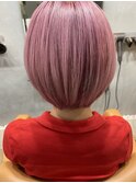 ピンクベージュ