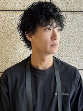 【堀部光将】メンズの短髪からウルフ、パーマスタイルはおまかせください！〈Instagram）＠amp_mitumasa