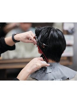 【平日限定クーポンあり】プライベートも楽しめるビジネススタイルが好評◎マンツーマンで丁寧に施術します