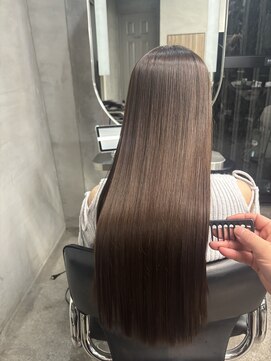 ジーナ 池袋(Zina) 艶髪ストレート