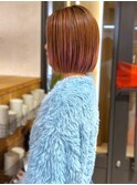オレンジピンク　ぱつっとボブ　グラデーションカラー　艶髪