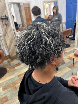 ヘアーズルーム 近鉄八尾(hair's RooM) メンズホワイトハイライト＆ツイストスパイラル